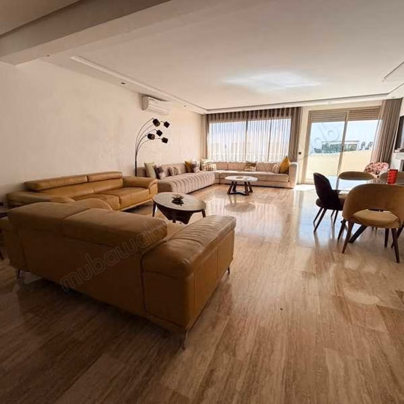Appartement à Vendre de 150.0 m² à Casablanca, Val Fleuri