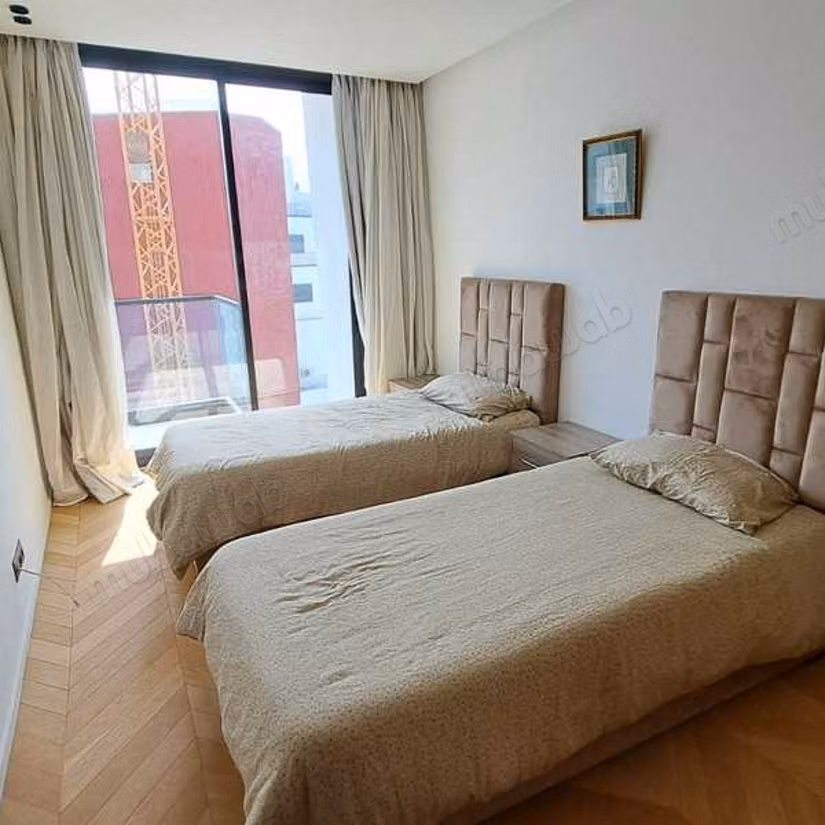 Appartement à Louer de 127.0 m² à Casablanca, Palmier Maarif