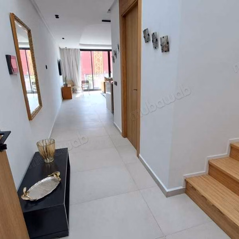 Appartement à Louer de 127.0 m² à Casablanca, Palmier Maarif