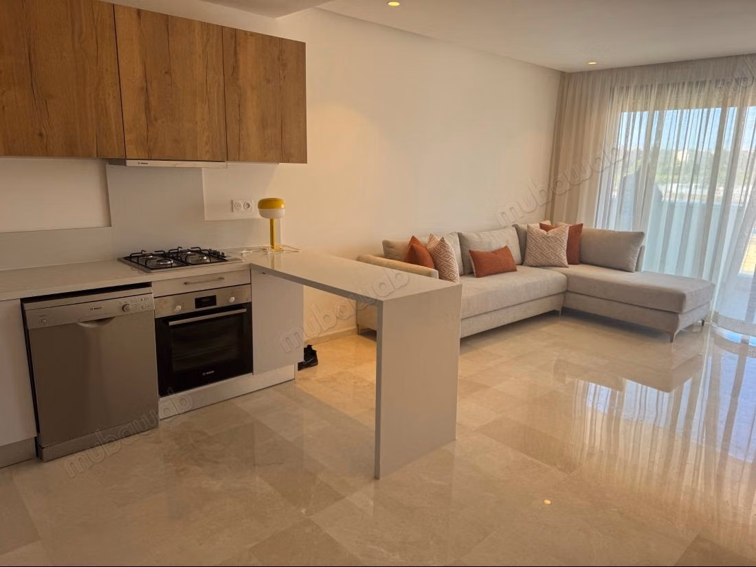 CFC for sale high-end studio 68m²