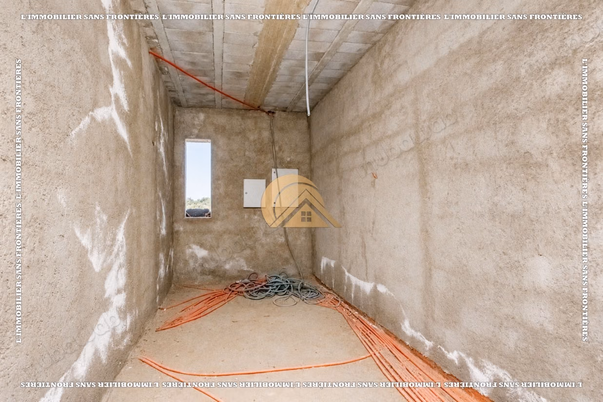 Villa semi finie à vendre Route de l’Ourika – Sidi Abdellah Ghiat