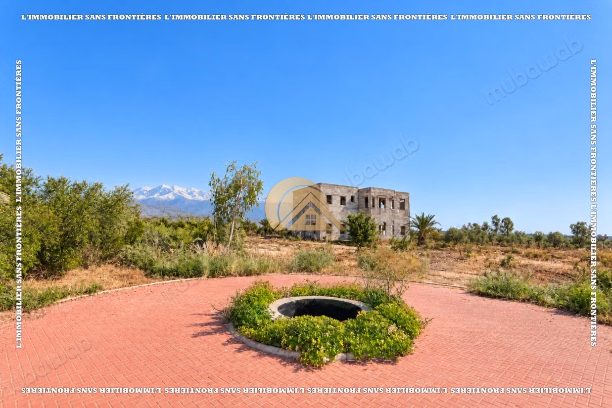 Villa semi finie à vendre Route de l’Ourika – Sidi Abdellah Ghiat