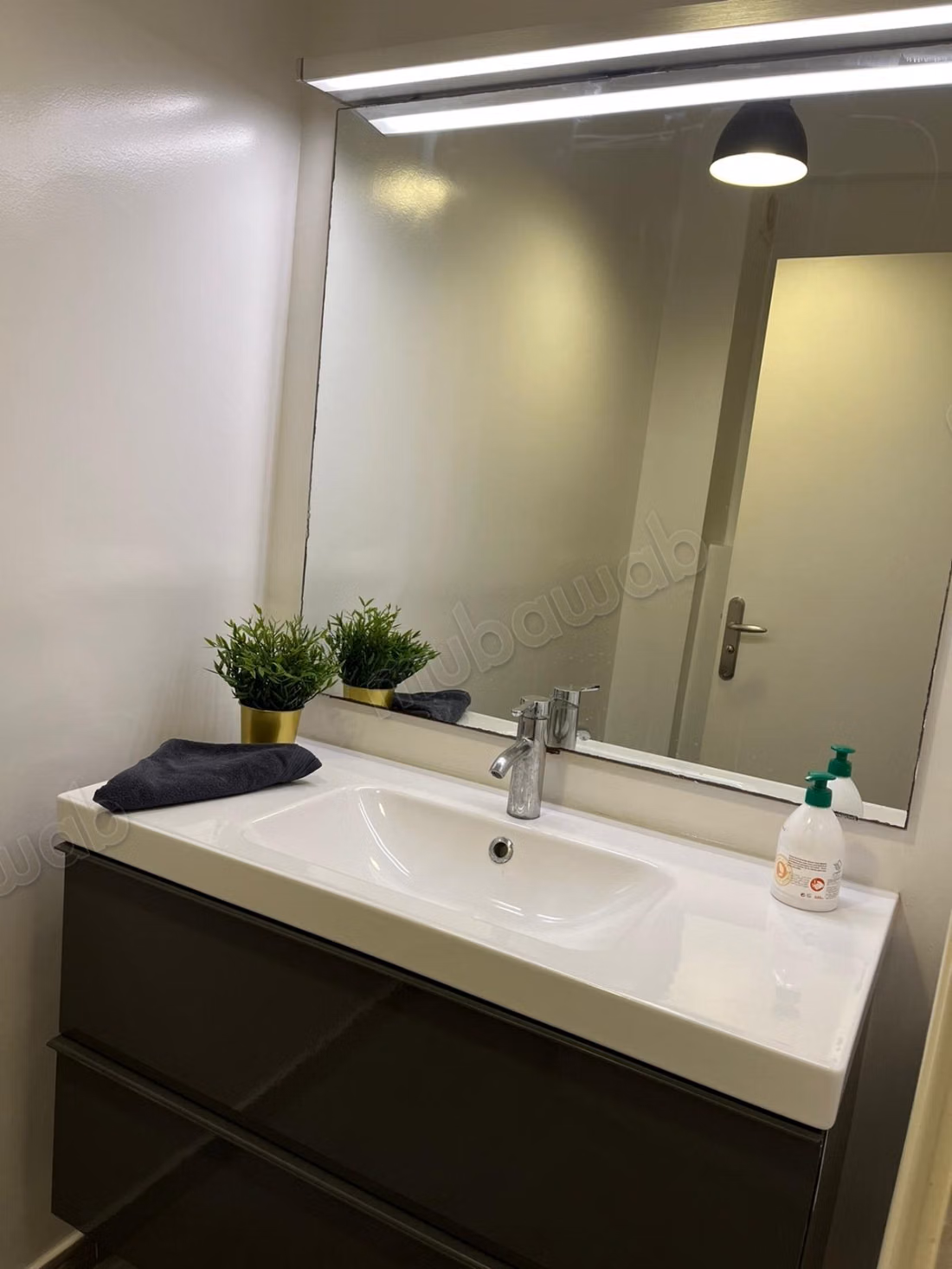 Apparemment Salon 3Pc 152m2 Quartier 2Mars