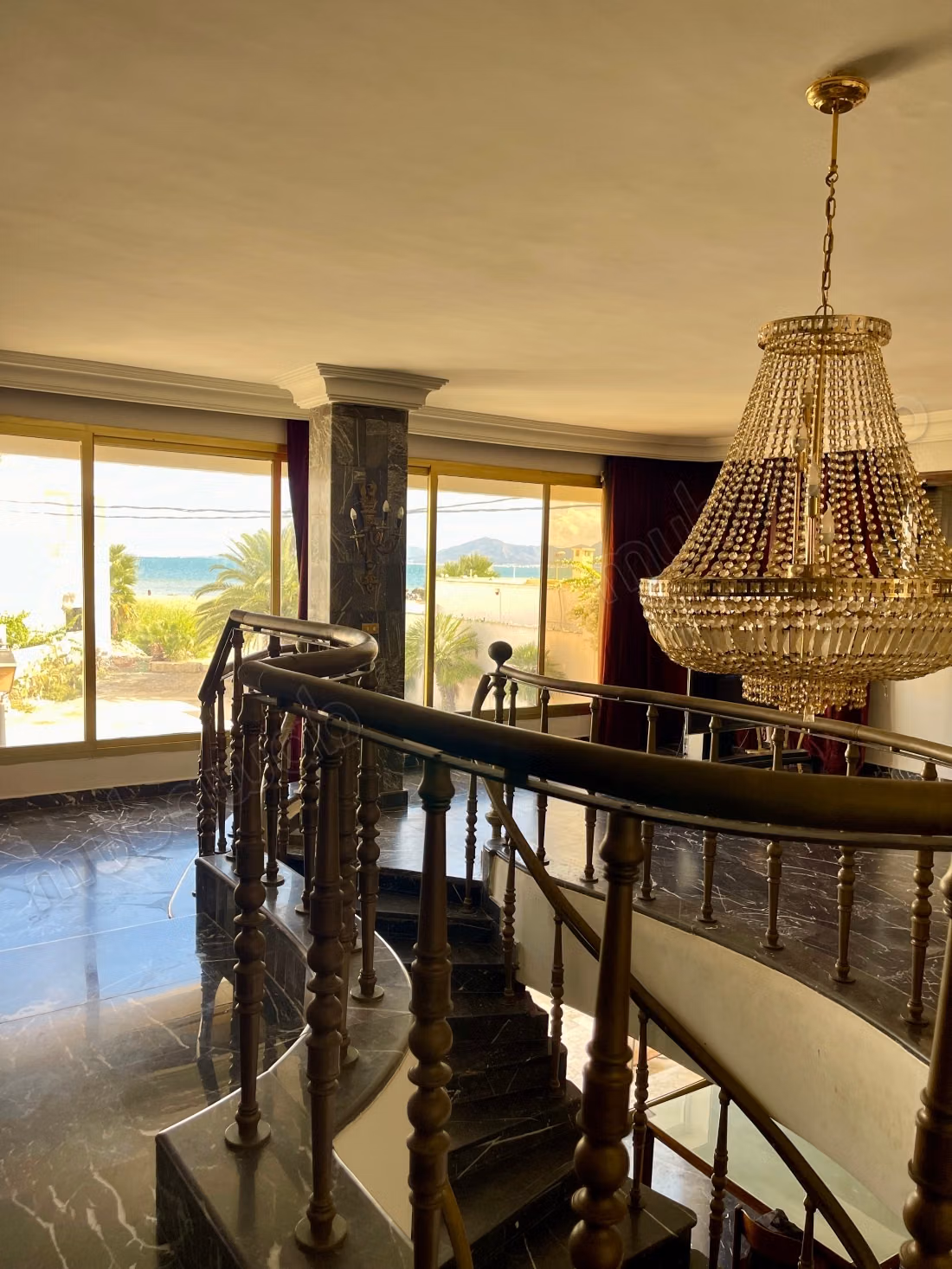 À vendre une villa Carthage salambo vue mer