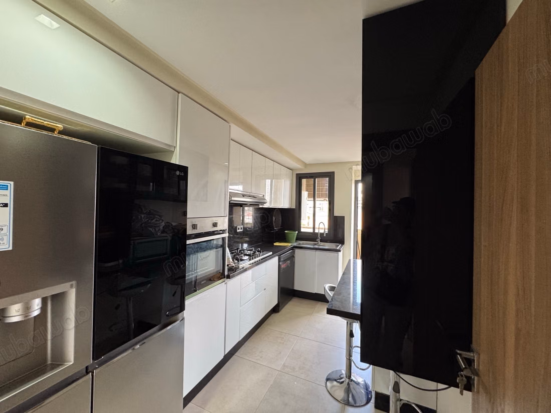 Spacieux appartement à vendre à l’hivernage