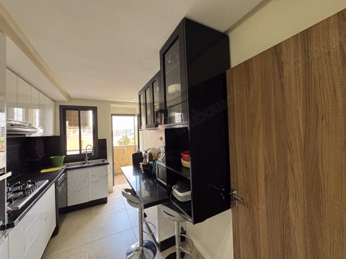 Spacieux appartement à vendre à l’hivernage