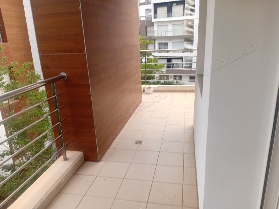 Bel appartement en location à Prestigia 
Hay riad