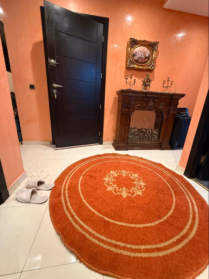 Appartement à louer à Agdal. 
Superficie 90 m². 
Bien meublé