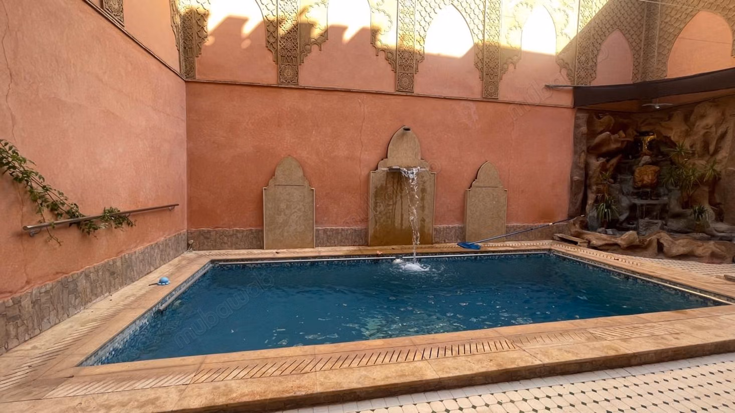 Riad de Charme 301 m² 
Masmoudi TARGA 
Marrakech