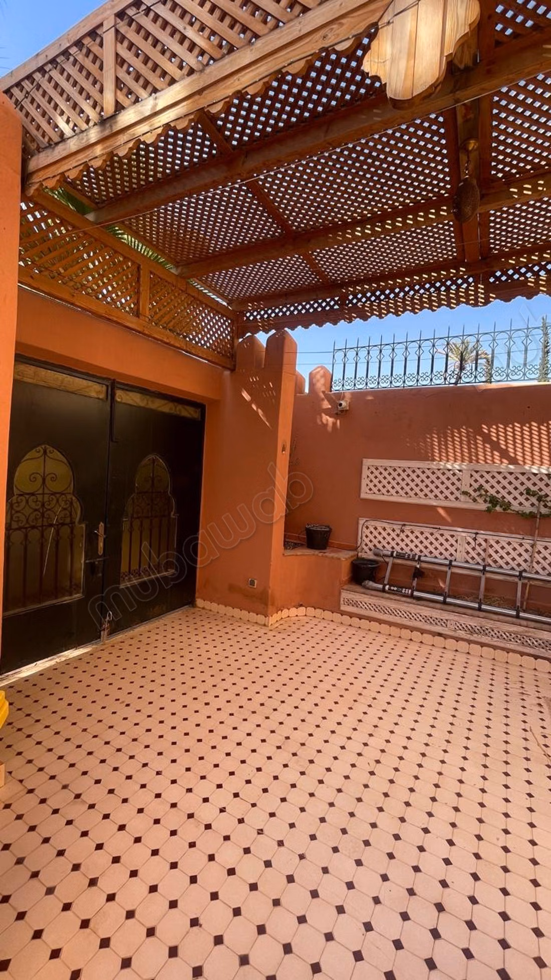 Riad de Charme 301 m² 
Masmoudi TARGA 
Marrakech