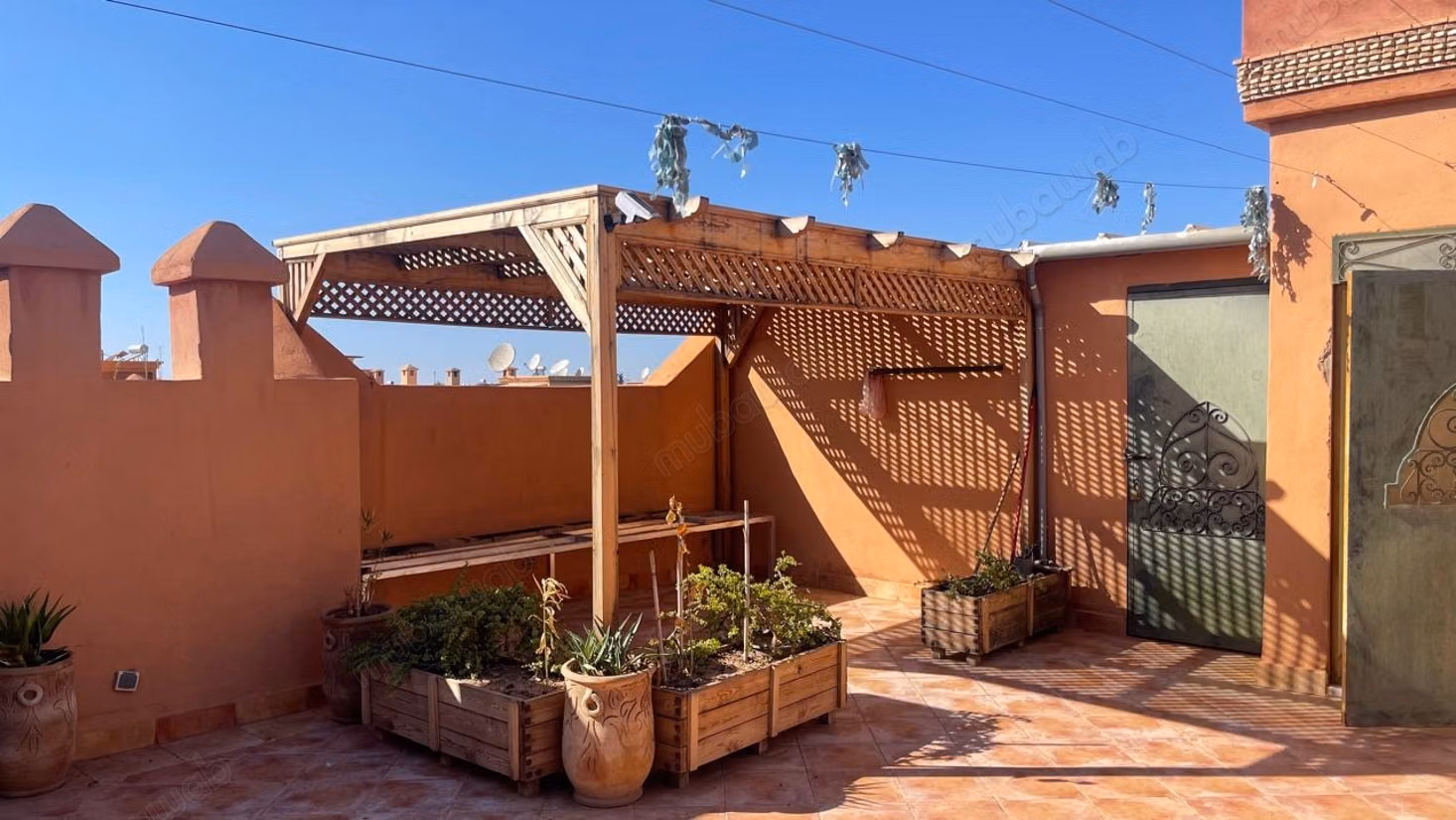 Riad de Charme 301 m² 
Masmoudi TARGA 
Marrakech