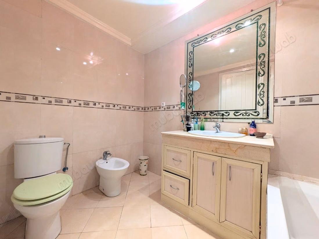 Vente d'un bel appartement à Val Fleury. 3 chambres agréables. Ascenseur