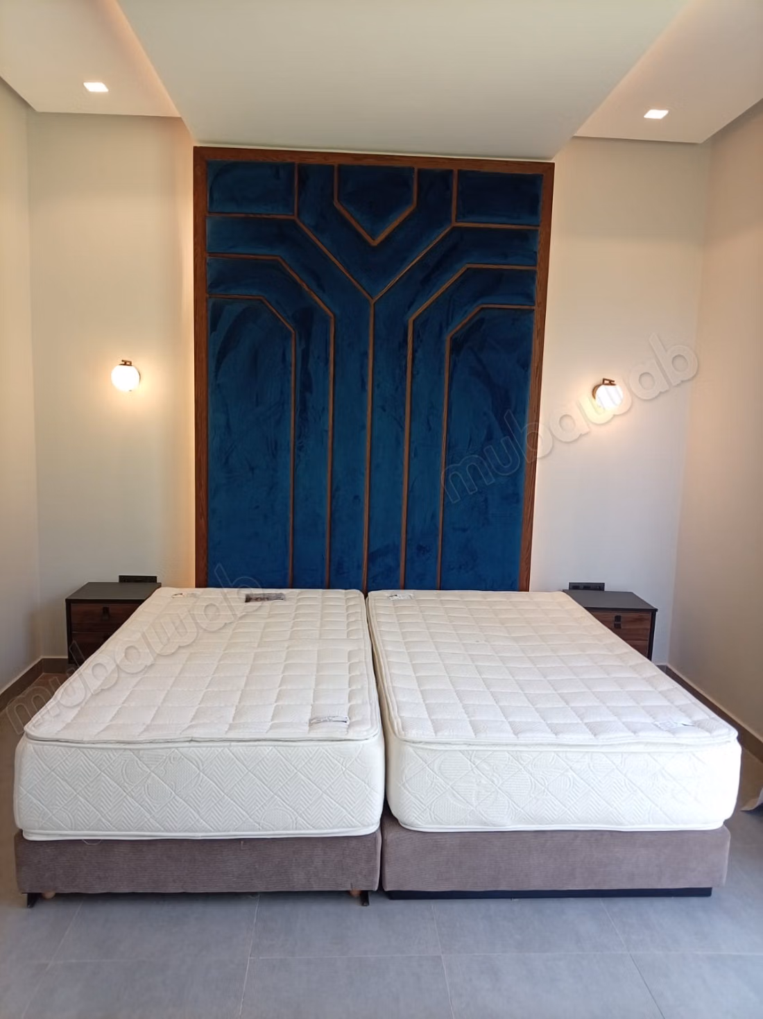 Magnifique villa à louer à Ennakhil Palmeraie. 4 chambres agréables. Service de concierge et climatisation