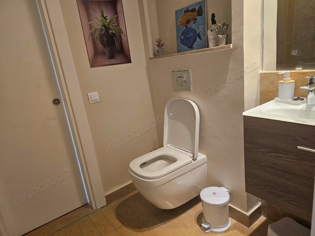 À vendre – appartement meublé quasi neuf leautey