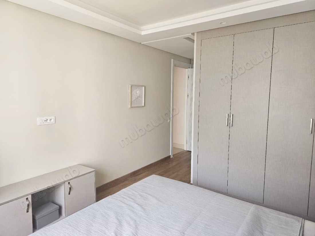 À vendre – appartement meublé quasi neuf leautey