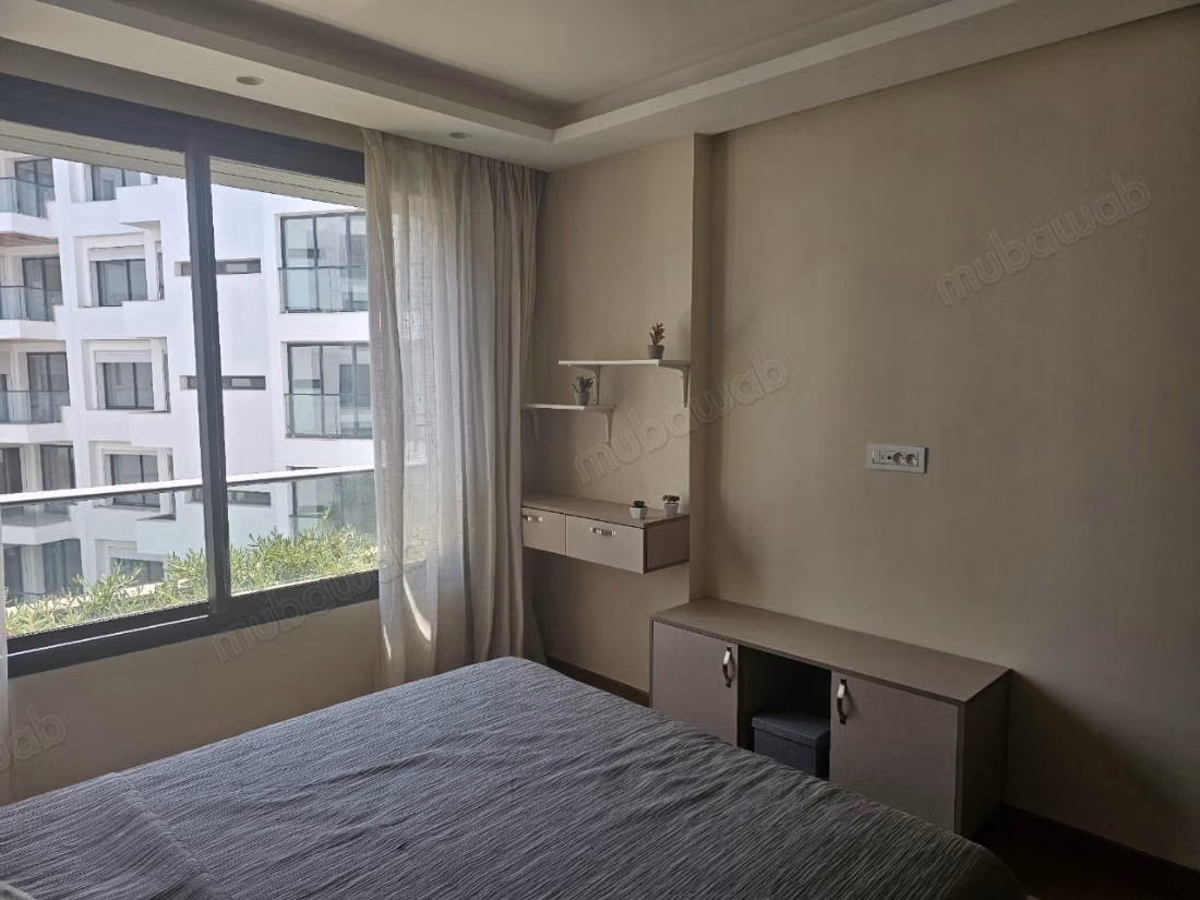 À vendre – appartement meublé quasi neuf leautey