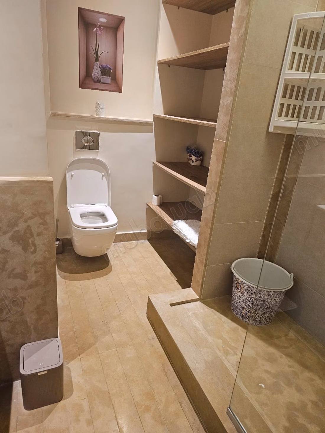 À vendre – appartement meublé quasi neuf leautey