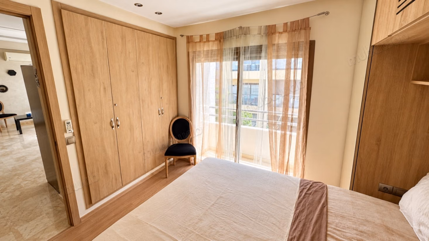 Location studio meublé quartier Oasis 
Bachkou 
Casablanca