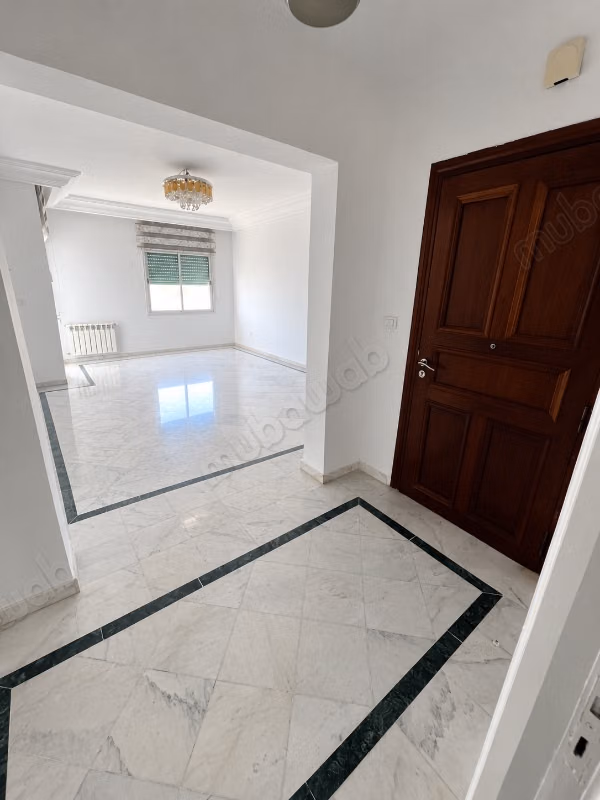  La soukra: à vendre – appartement s3