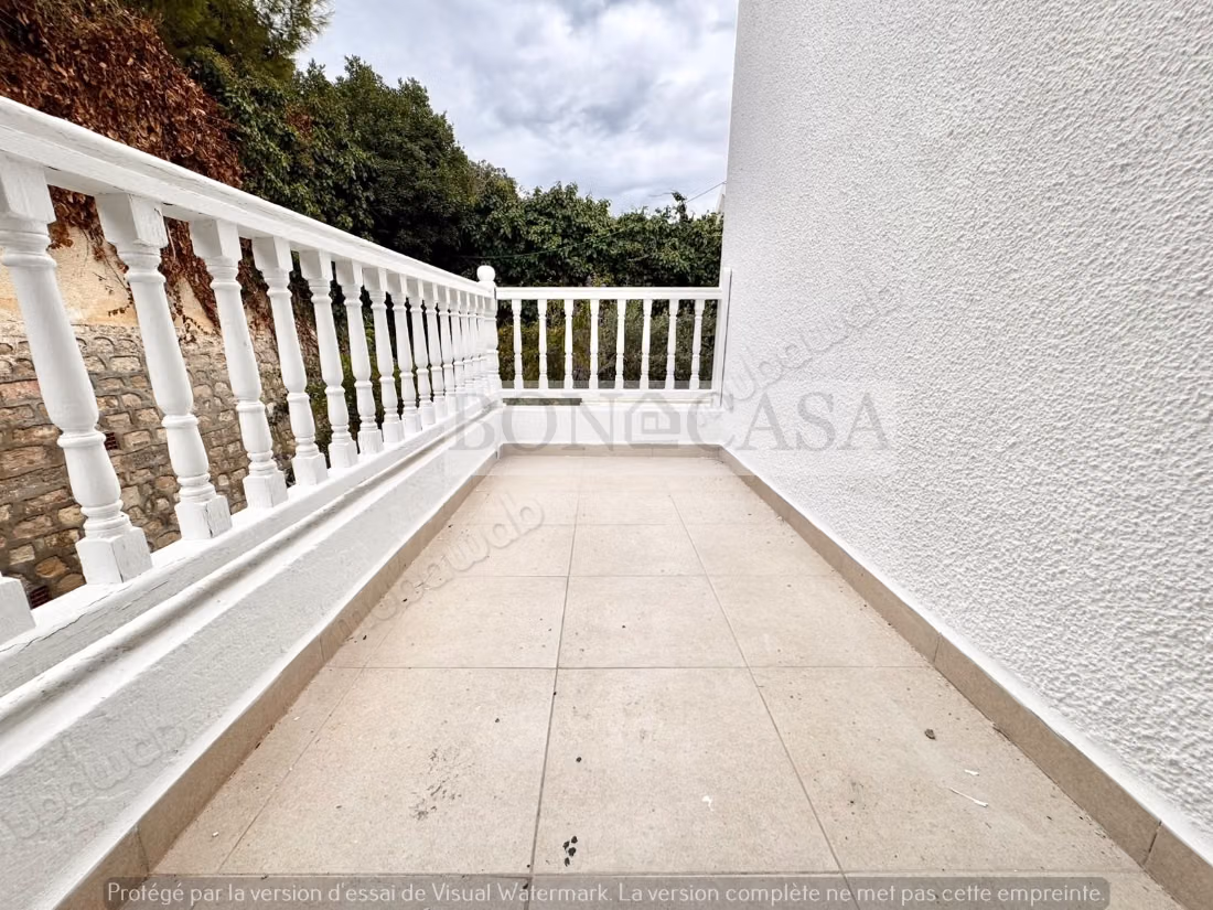 Villa S6 avec jardin à louer à Gammarth