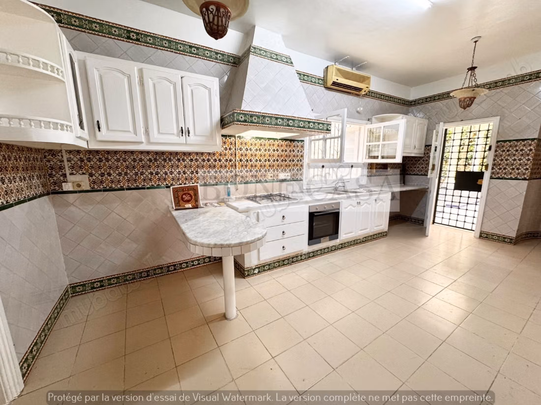 Villa S6 avec jardin à louer à Gammarth
