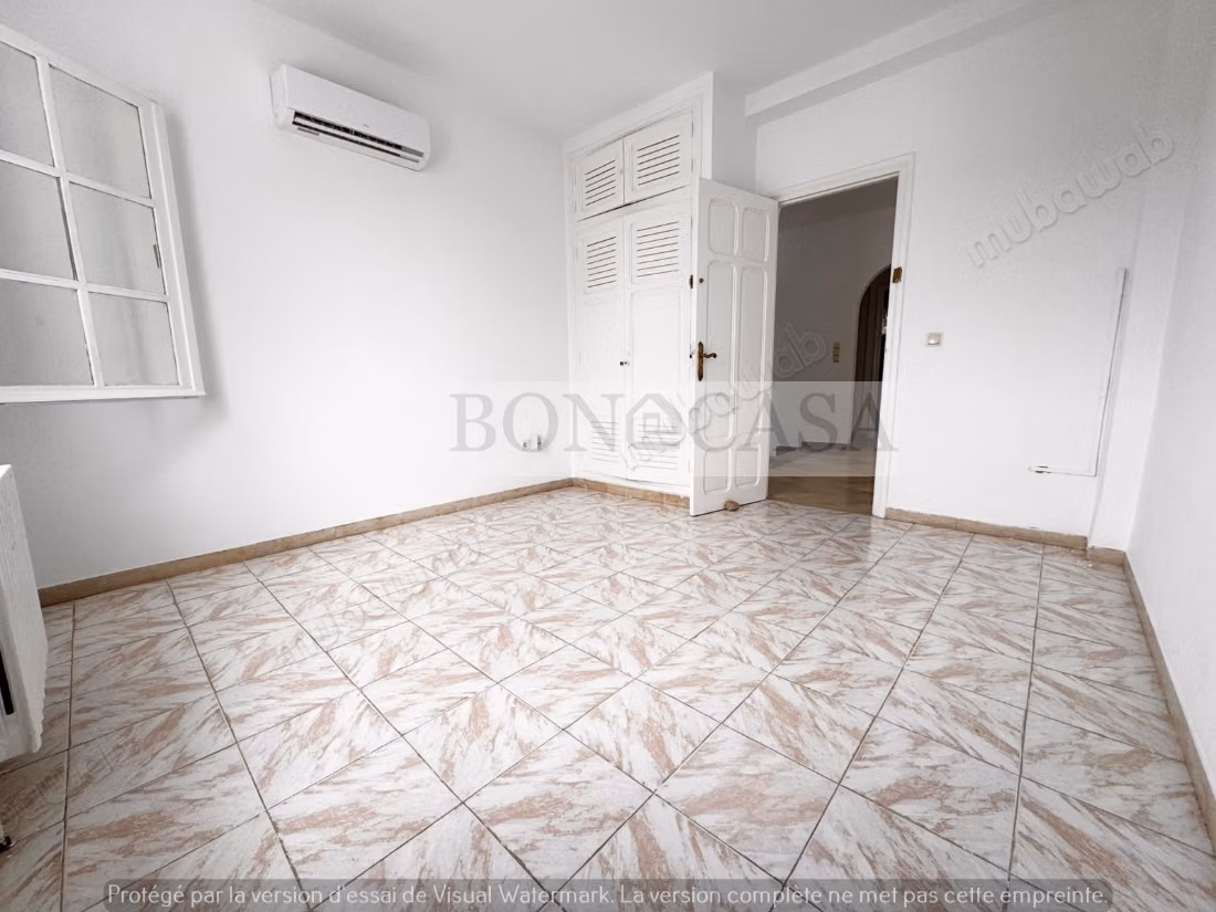 Villa S6 avec jardin à louer à Gammarth
