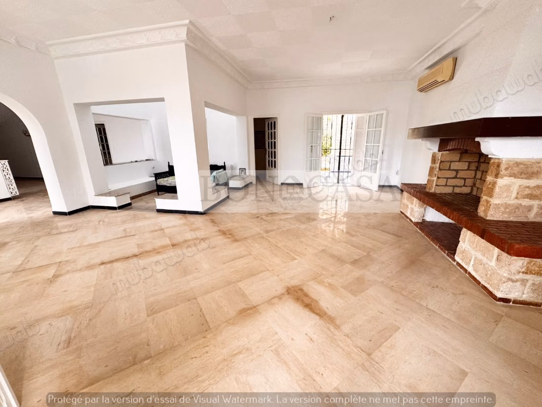 Villa S6 avec jardin à louer à Gammarth