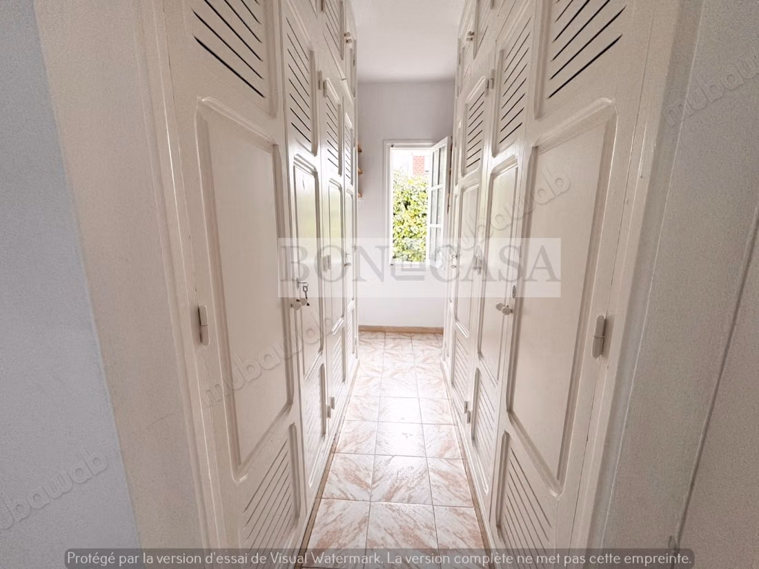 Villa S6 avec jardin à louer à Gammarth