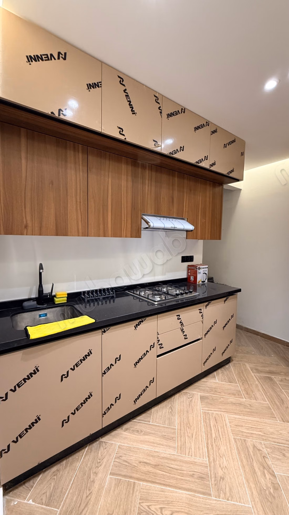 Studio neuf à louer pour longue durée