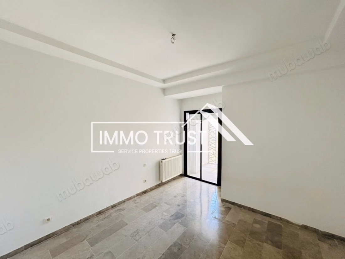 Appartement S1 avec jardin à La Soukra