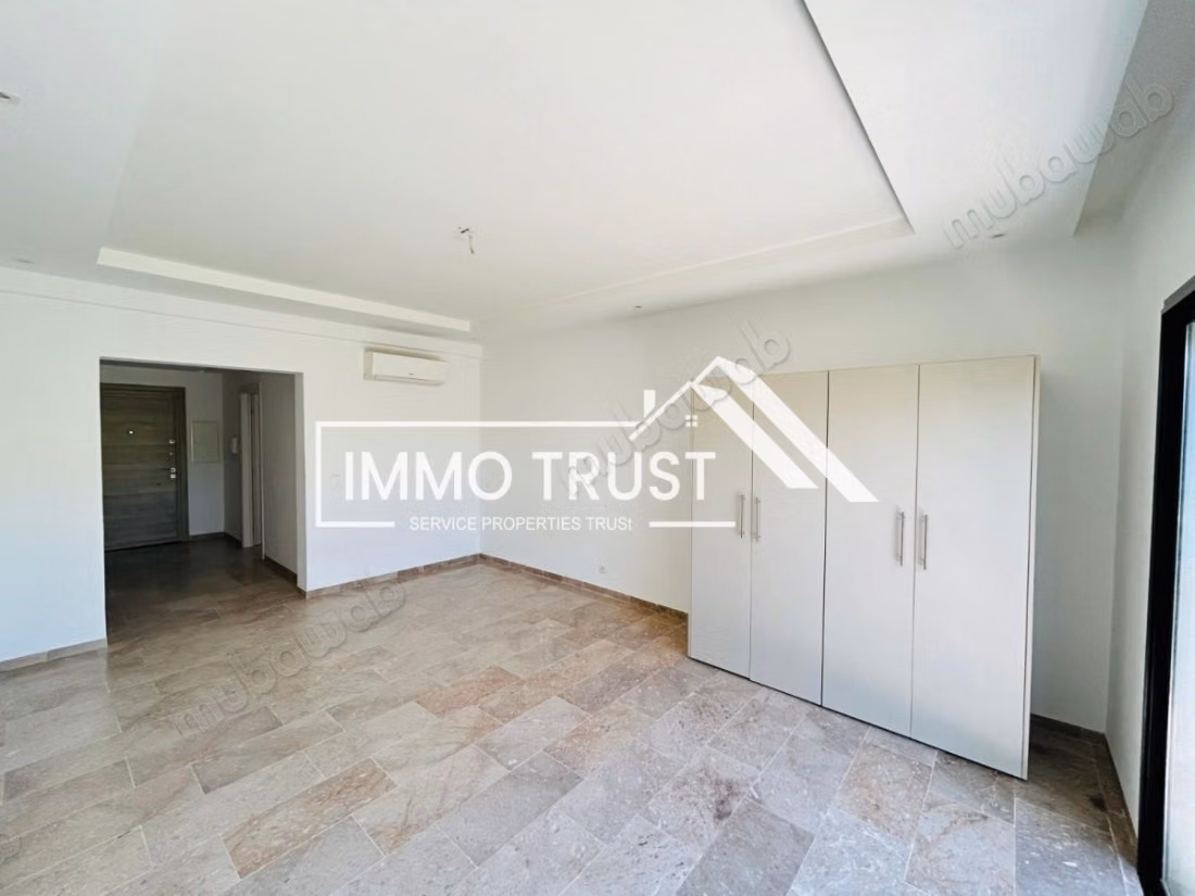 Appartement S1 avec jardin à La Soukra
