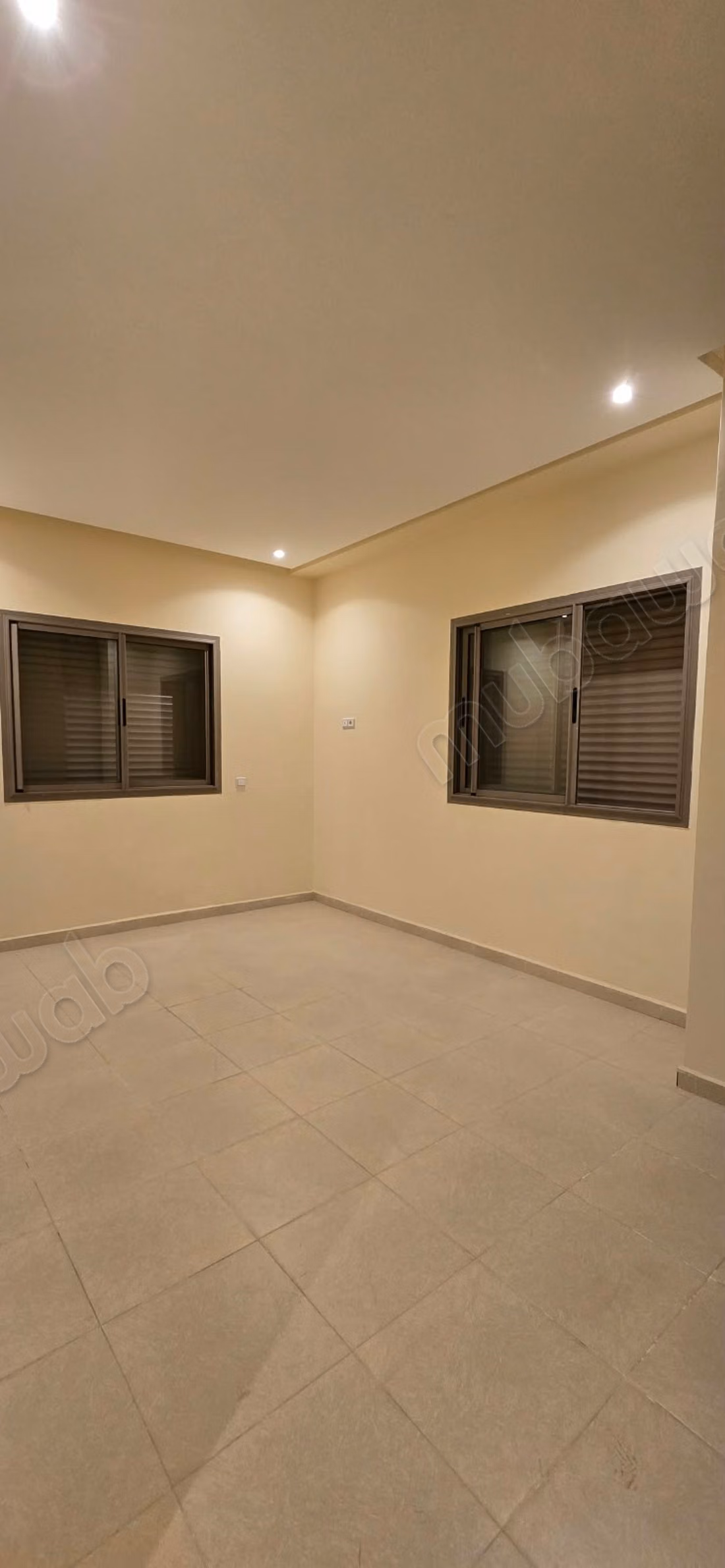 Empty villa for rent in the city center
