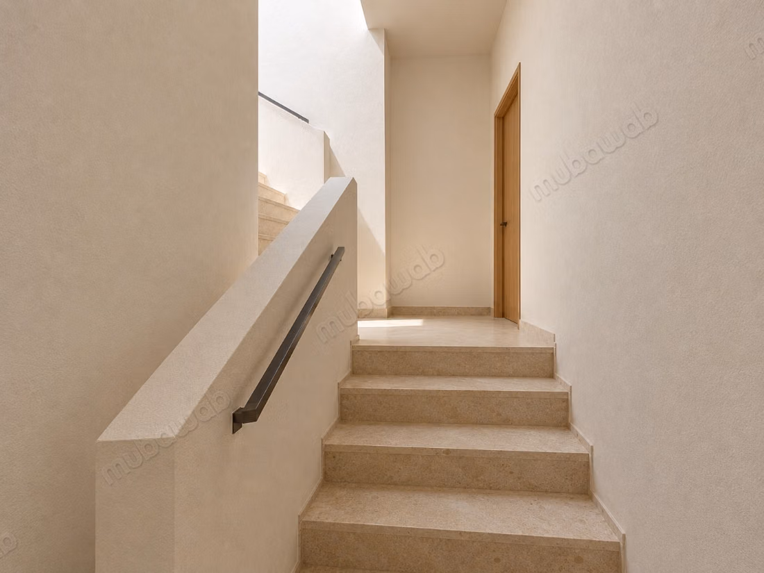 Villa met 4 suites in een afgesloten residentie, plein van 3.000 m² en padel