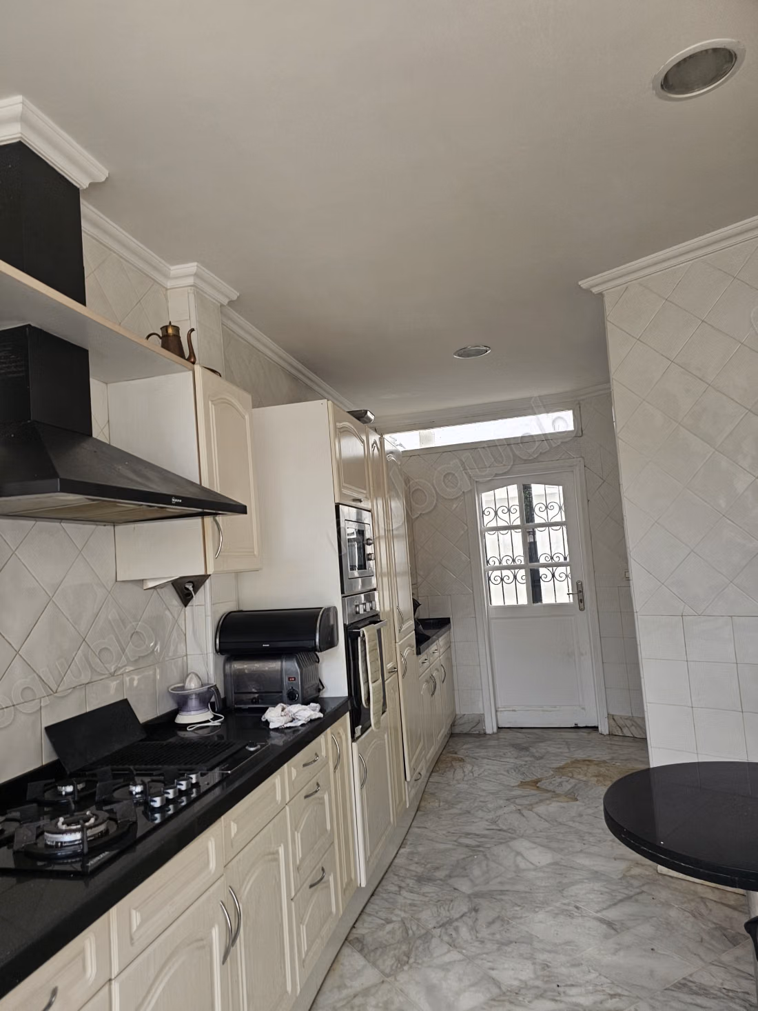 A louer belle villa contemporaine piscine 
ANFA SUP