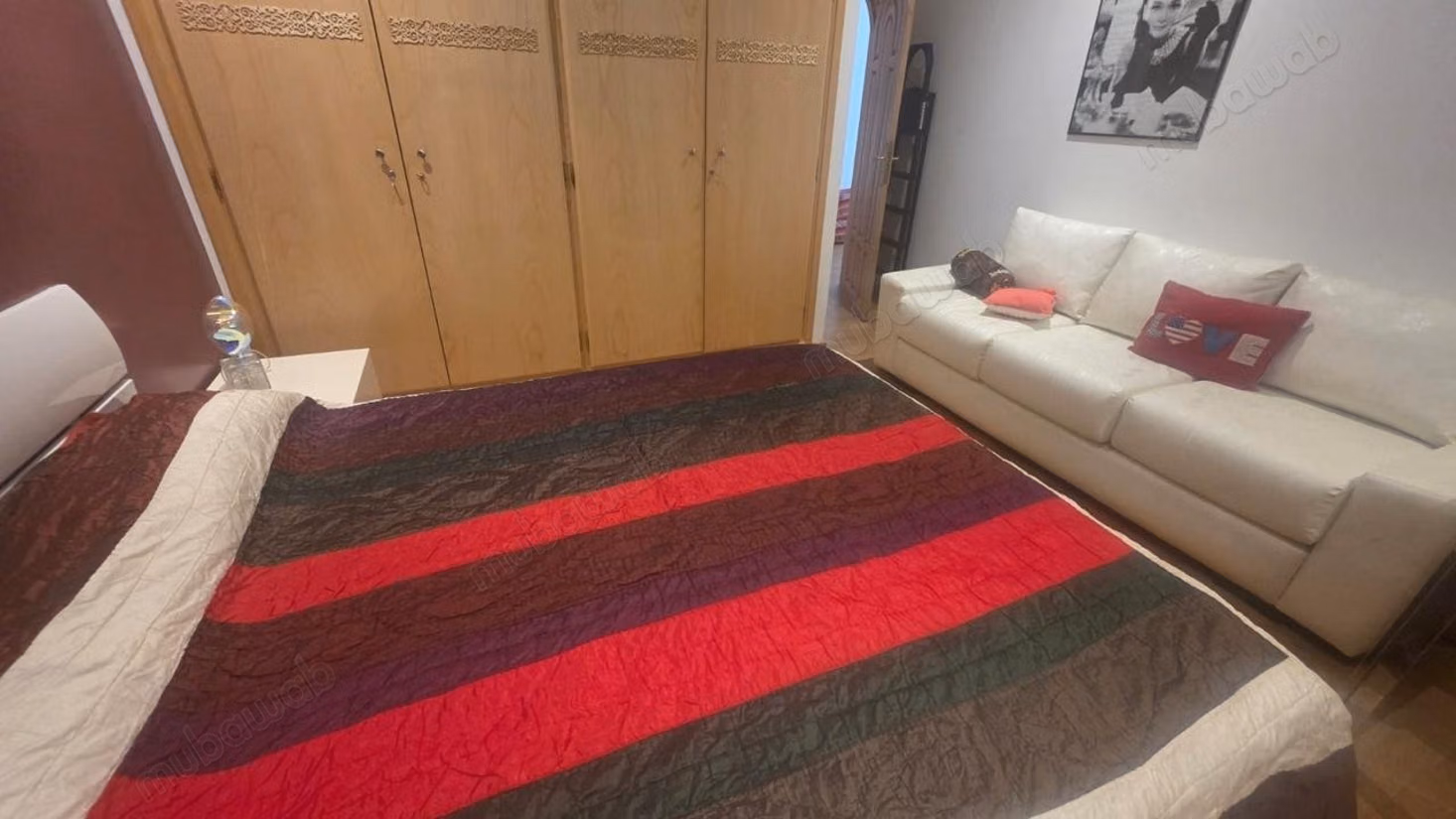 Magnifique villa à vendre à Rabat. Surface de 450 m². Cheminée et climatisation