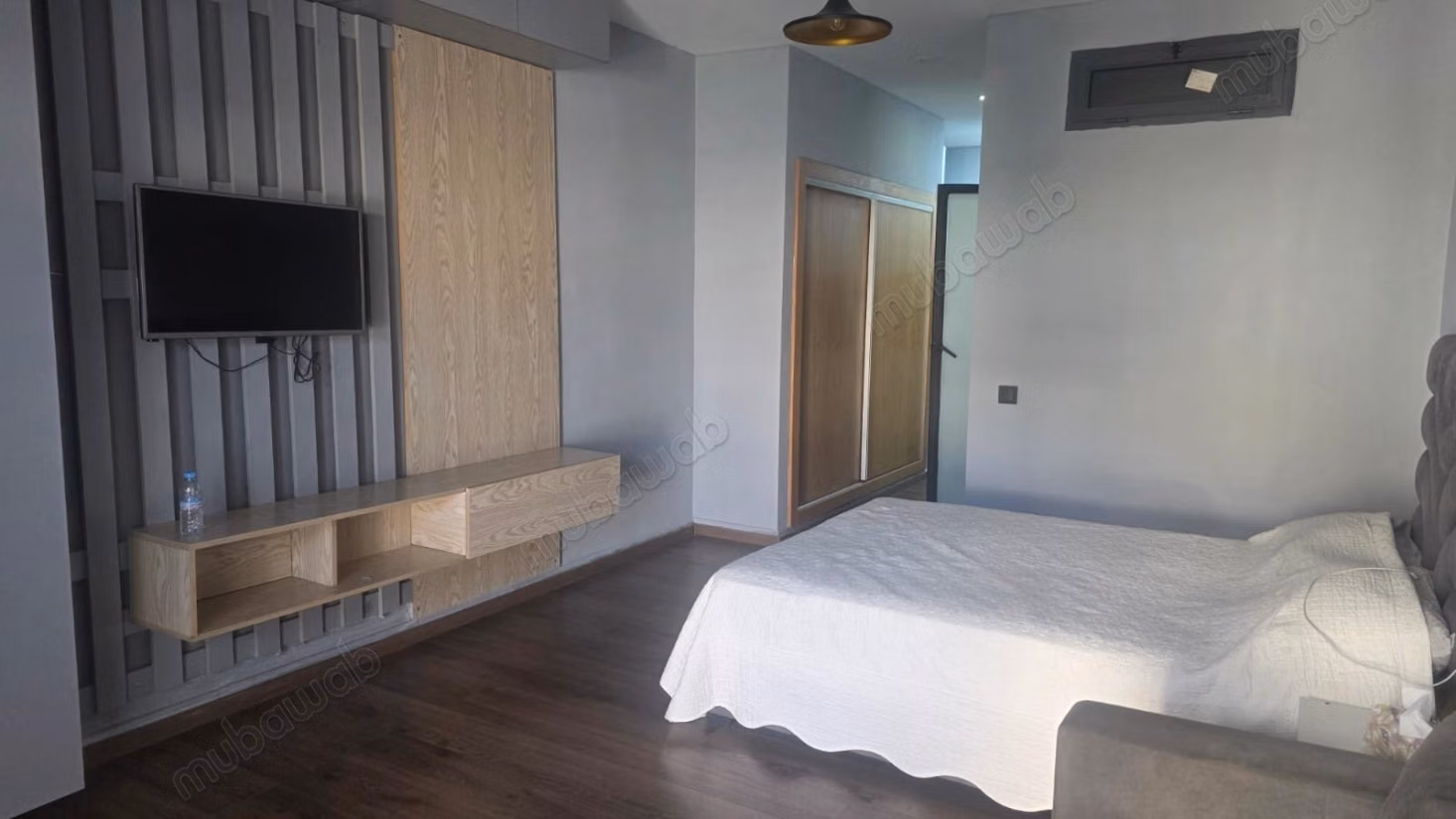 Appartement à louer à Agdal. 
Surface de 34 m². 
Meublé