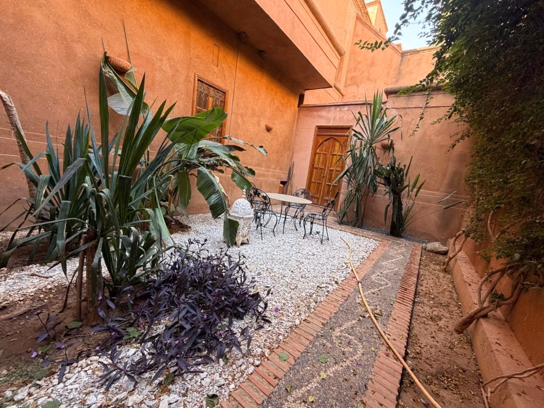 Riad d'architecte en résidence sécurisée – bd Mohammed VI