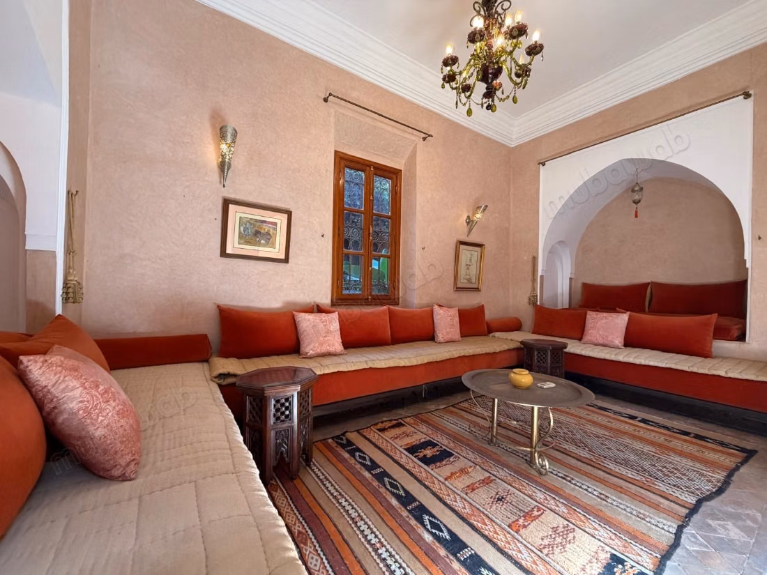 Riad d'architecte en résidence sécurisée – bd Mohammed VI