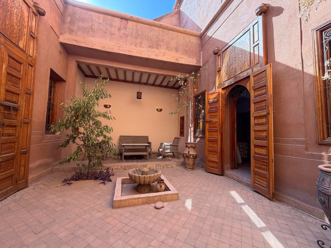Riad d'architecte en résidence sécurisée – bd Mohammed VI