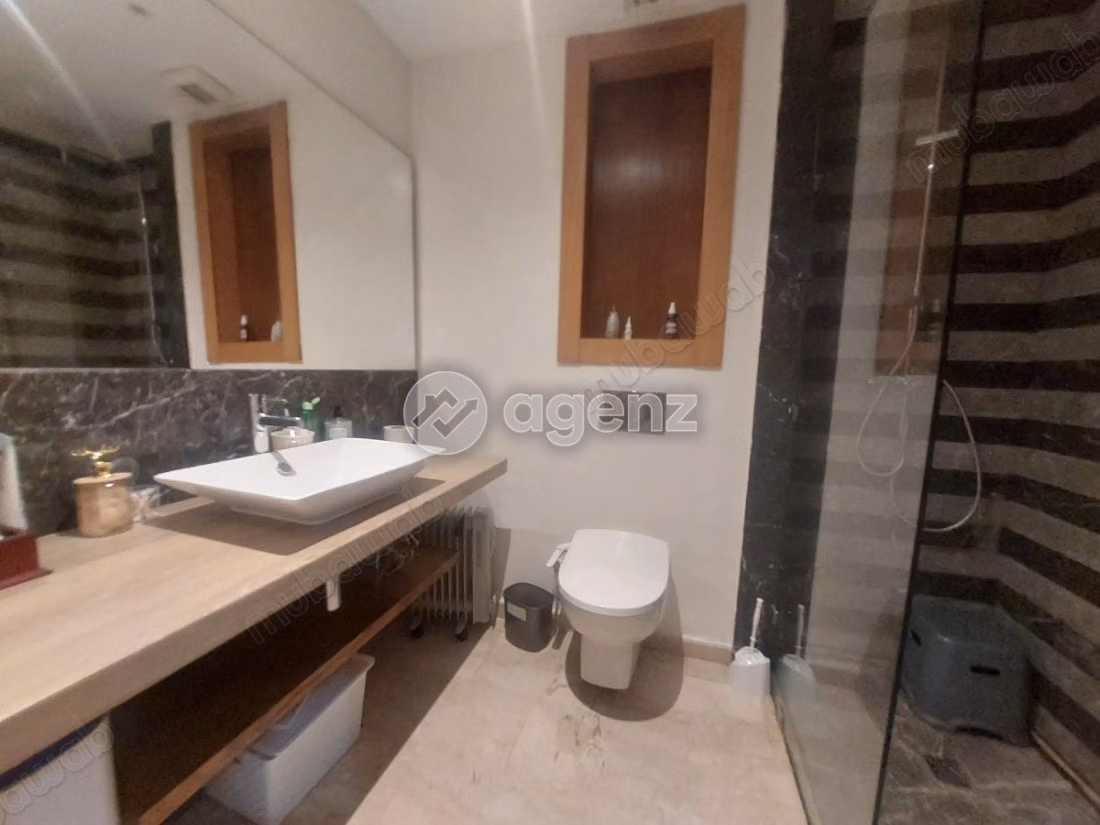 Appartement à vendre 141 m², 2 chambres 
Autre Dar Bouazza