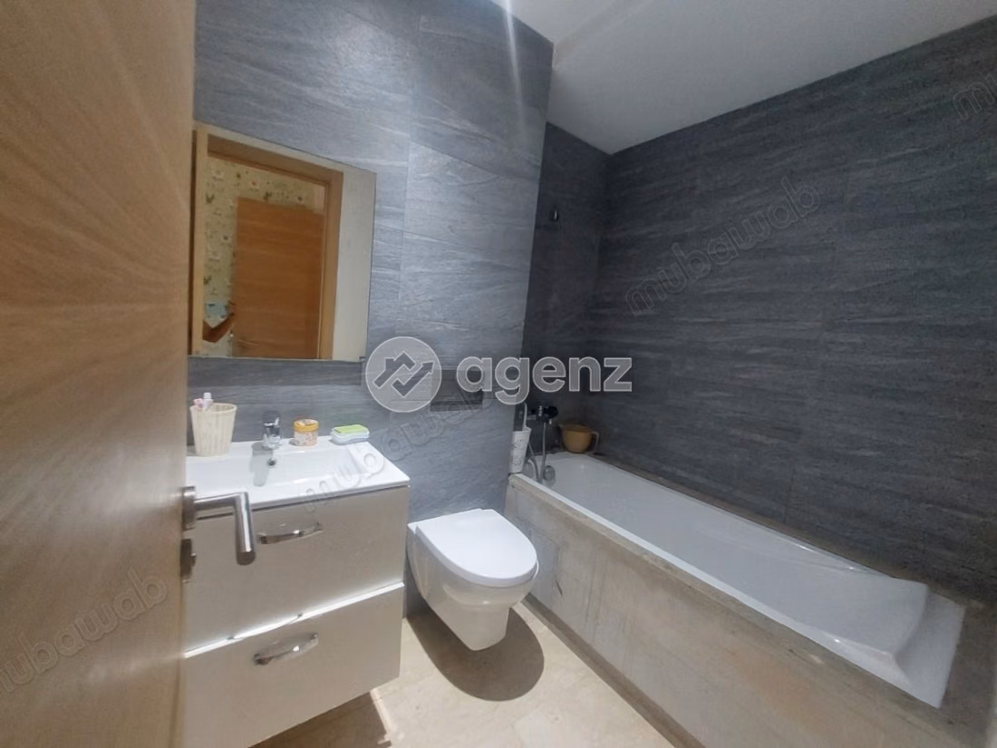Appartement à vendre 141 m², 2 chambres 
Autre Dar Bouazza