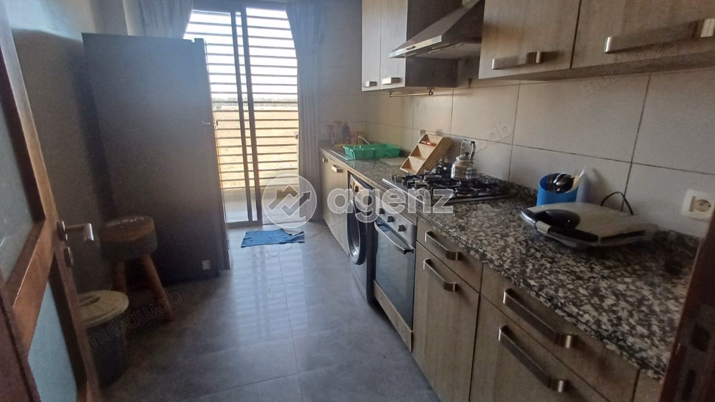 Apartamento en venta 100 m², 2 habitaciones Aeropuerto Mohammed V Bouskoura