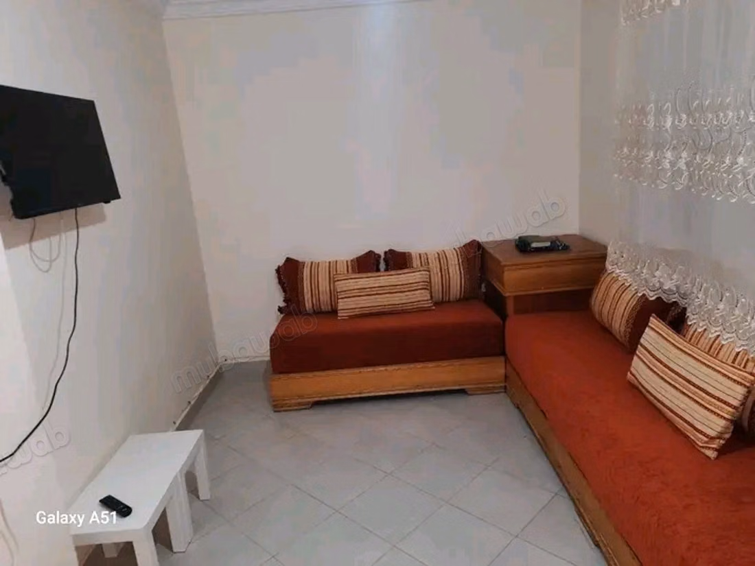 Appartement à louer en Centre ville. 1 belle chambre. Rési...