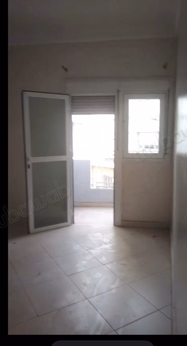 Vind een appartement te huur in Bel Air Val Fleuri. 2 mooie kamers. Groot balkon