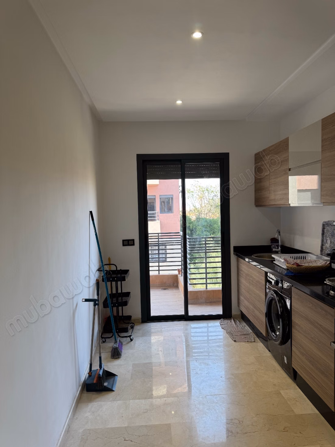 Apartamento espacioso y amueblado en alquiler - Camp Al Ghoul