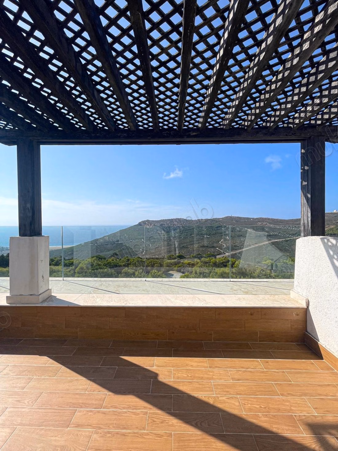 Magnifique villa à louer meublée star hill 
tanger