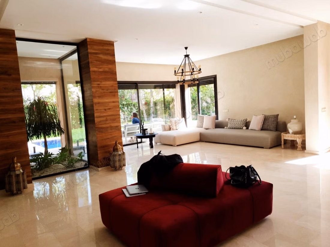 Moderne villa te huur op de Casaweg