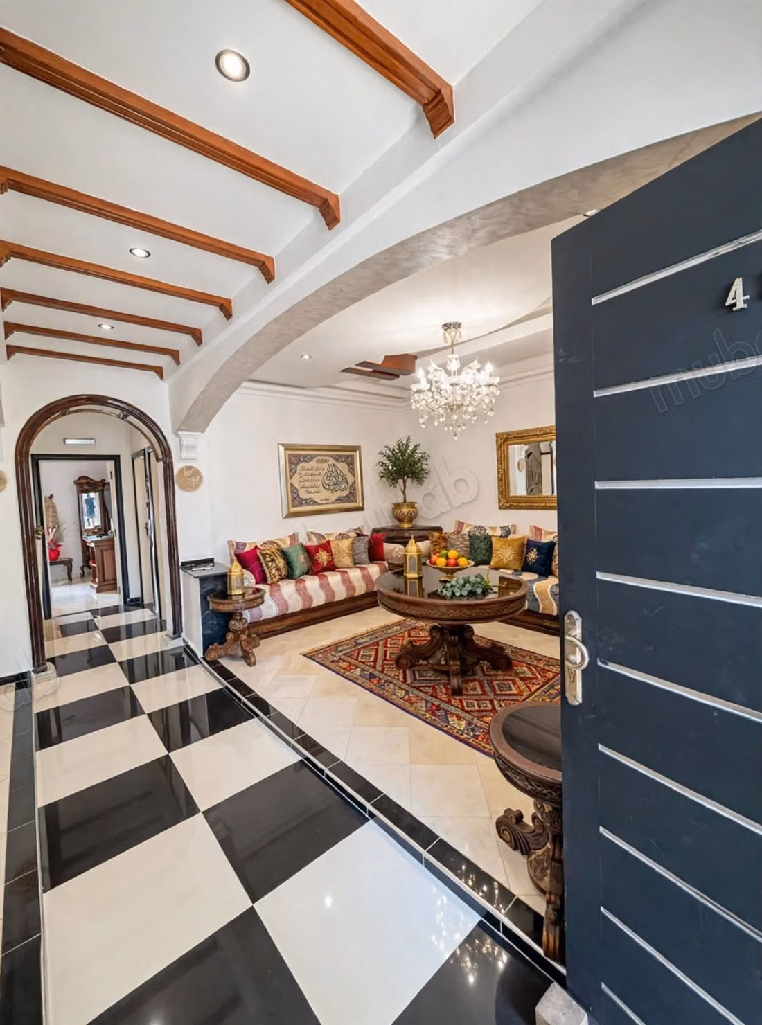 Prachtige luxe villa in een gesloten residentie
