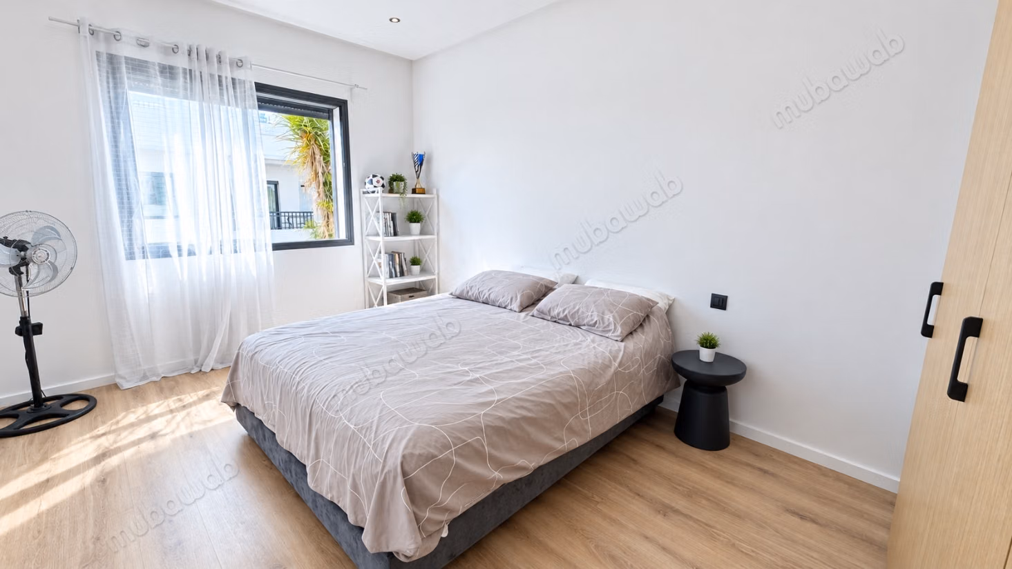 New duplex with pool near the Green City