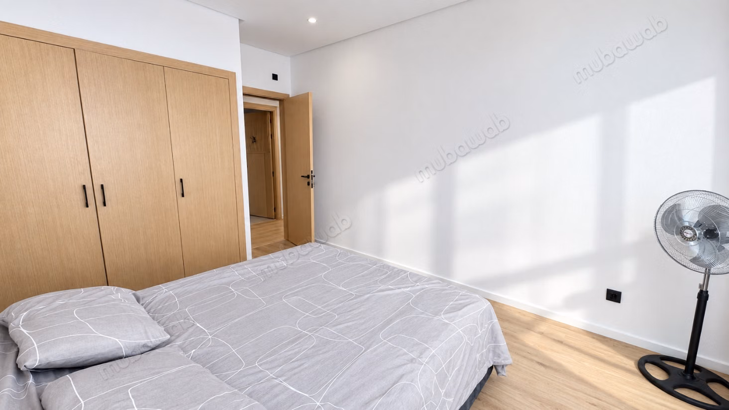 New duplex with pool near the Green City
